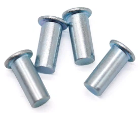 Rivetto in ferro con nucleo solido